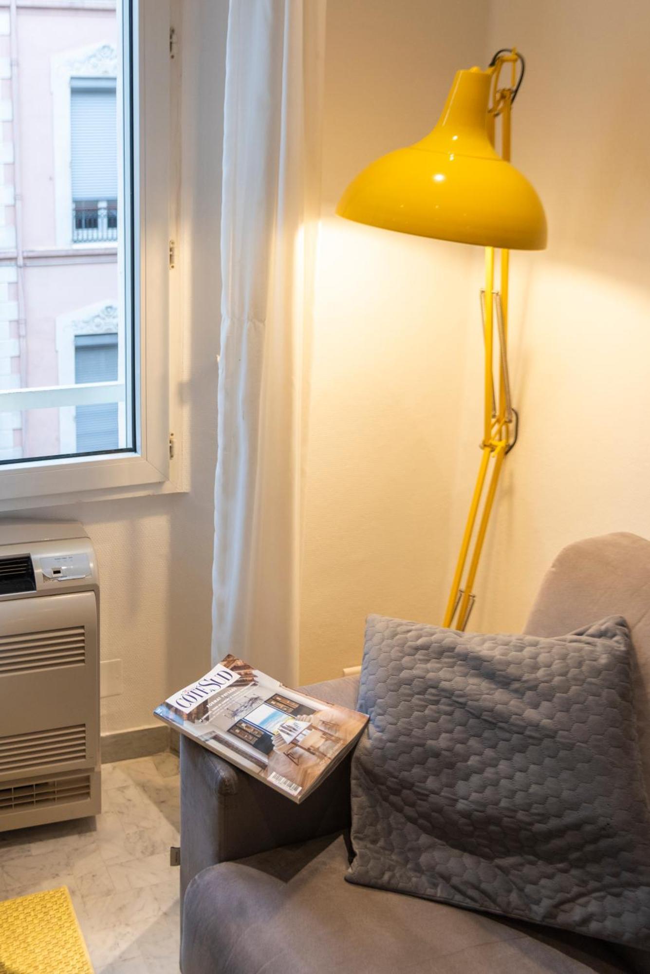 Lovely Renovated 45M2 In The Hearth Of Cannes Extérieur photo